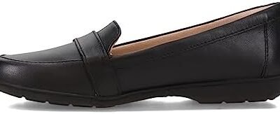 Naturalizer Women Kentley Flat